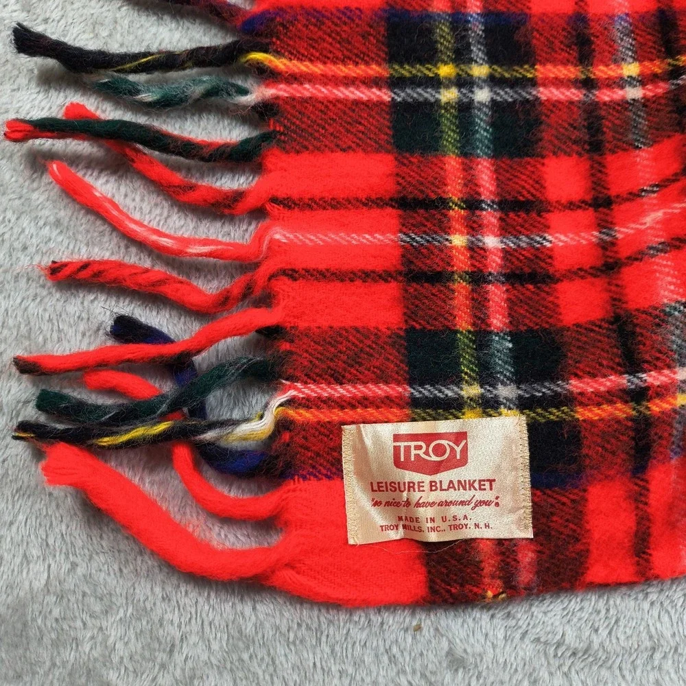 Vintage Troy Leisure Blanket‎ And Bag Red Plaid Tartan Carrying Case Made In USA